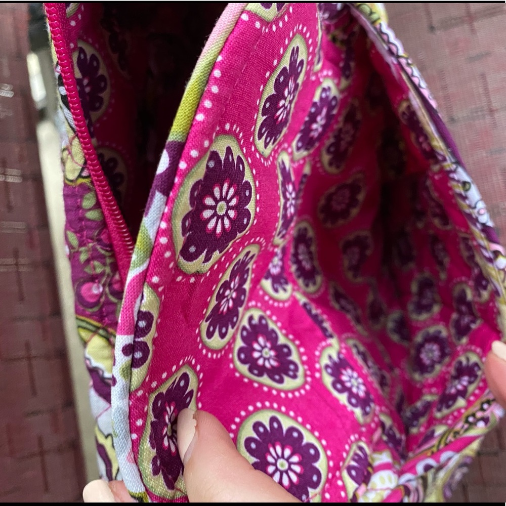 Vera Bradley Crossbody Purse - Picture 9 of 11